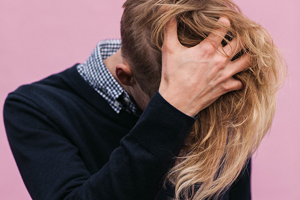 man having anxiety attack